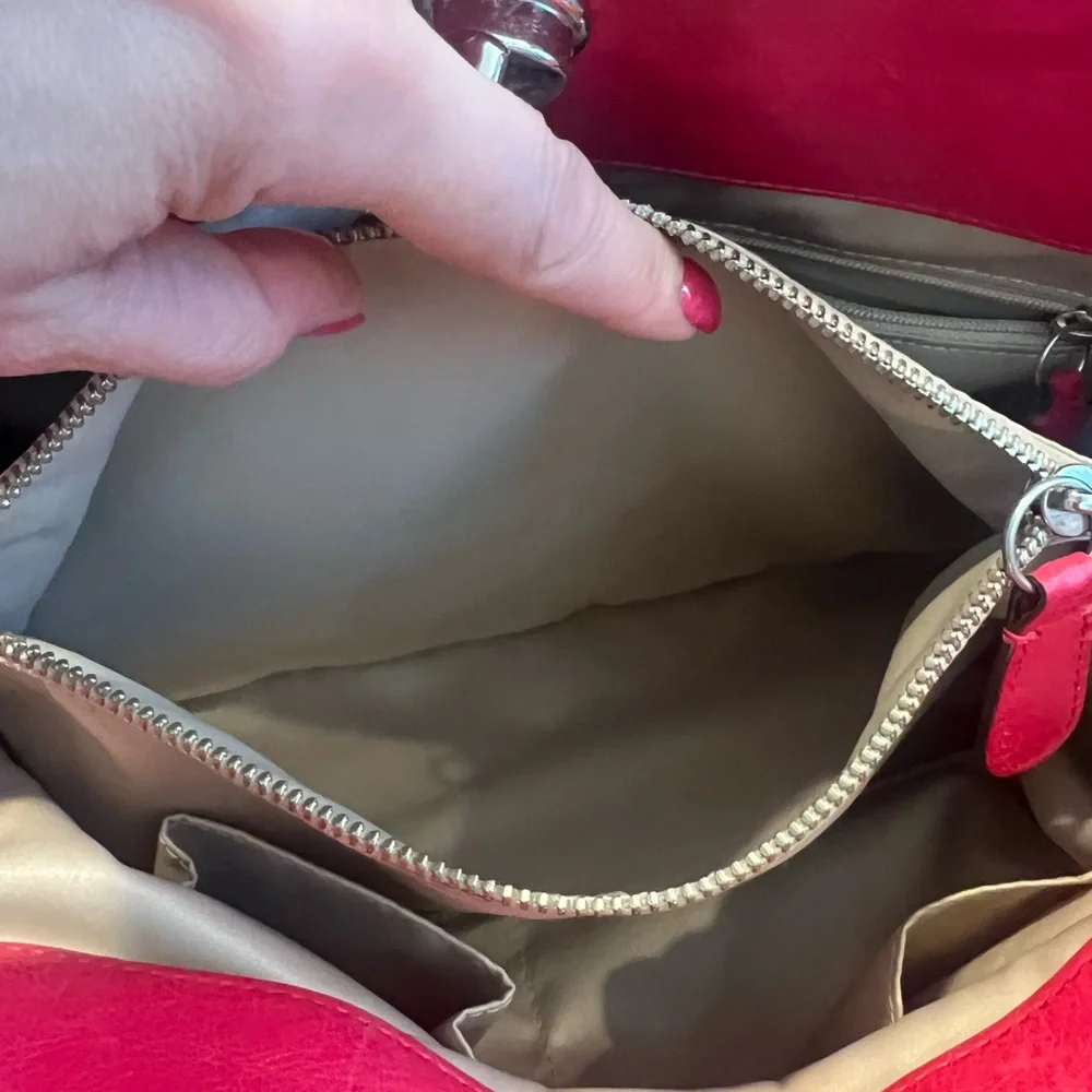 Coach Pleated Leather Shoulder Bag 13914 - Picture 11 of 16